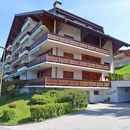 Apartment Apartment Les Girolles B14 By Interhome *